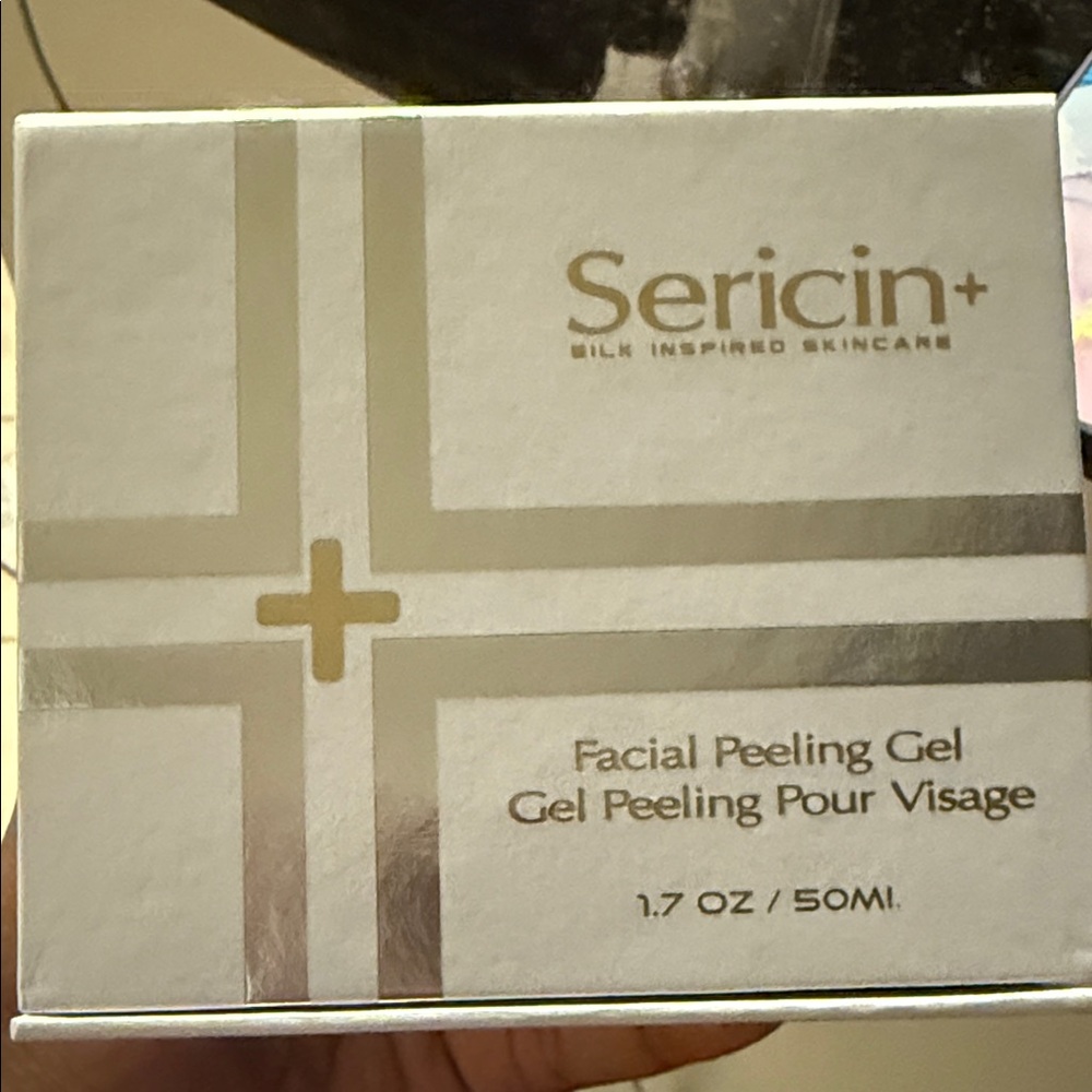 Gold Facial Peeling Gel